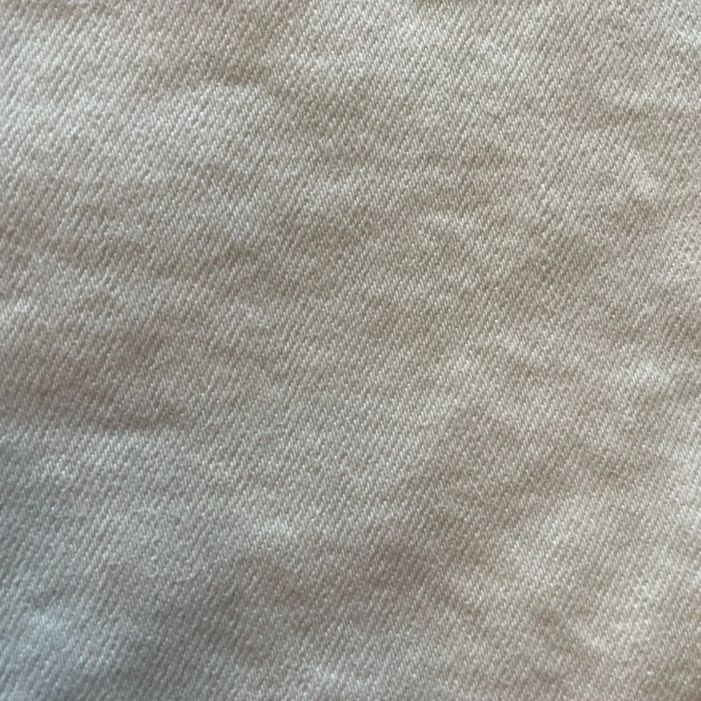 WE THE FREE PEOPLE ! Pull on and stretchy ! White Flared Pants - Size 29 - GUC - Picture 5 of 9